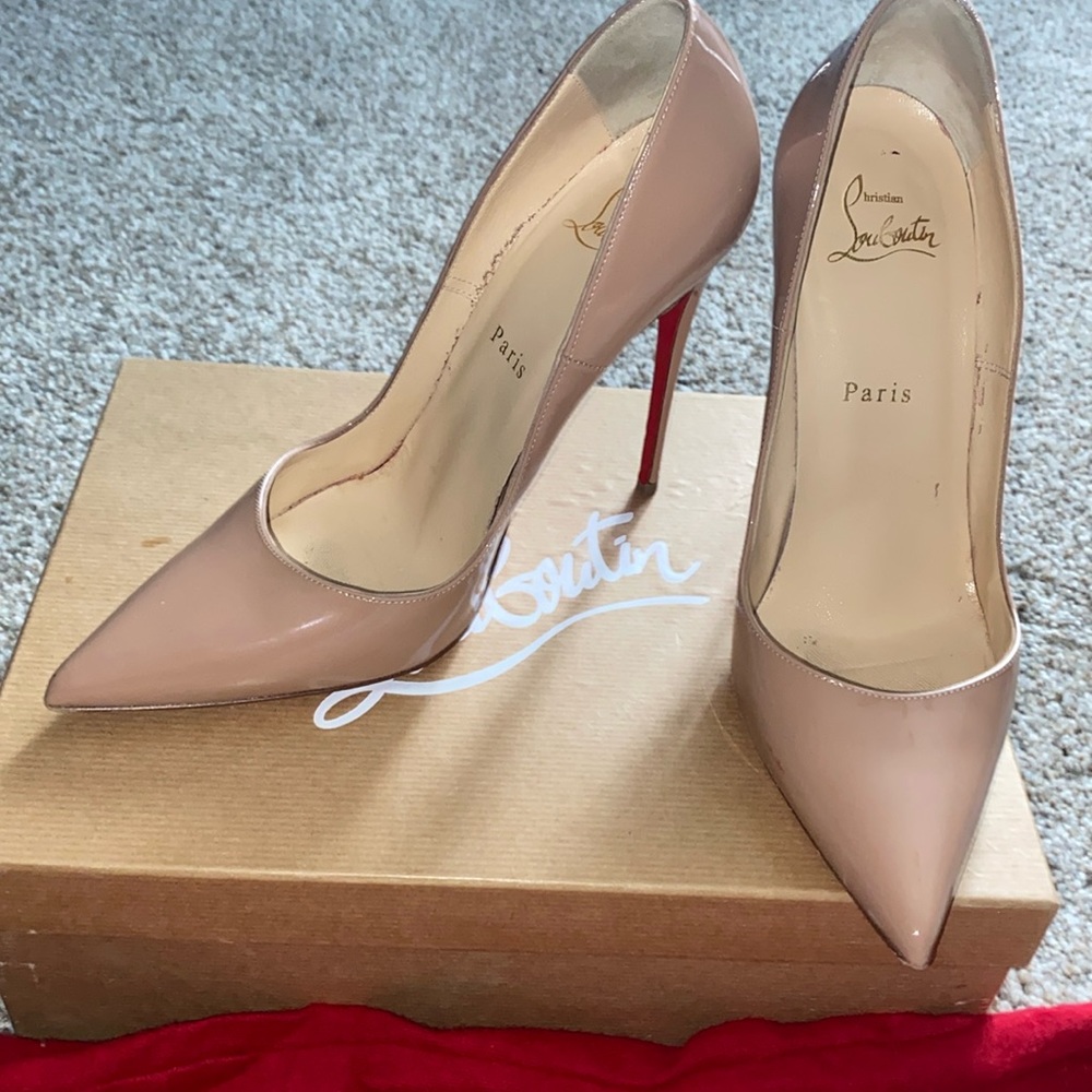 So Kate 120 patent tan Christian Louboutin women shoes, size 38.5